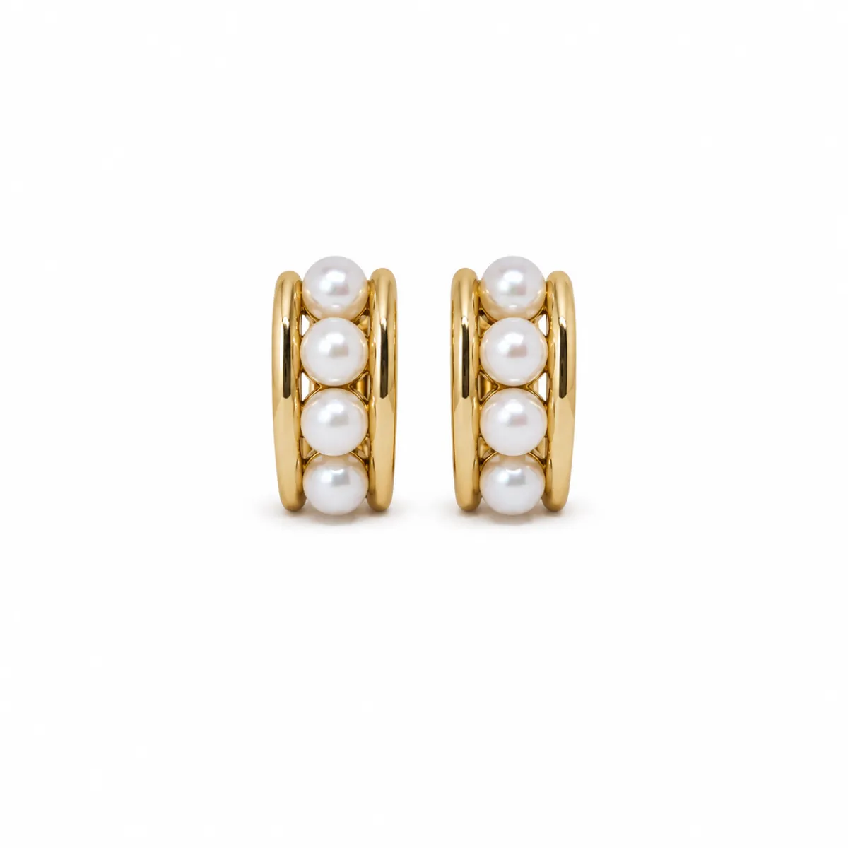 Aros en Oro Amarillo 18k con Perlas 