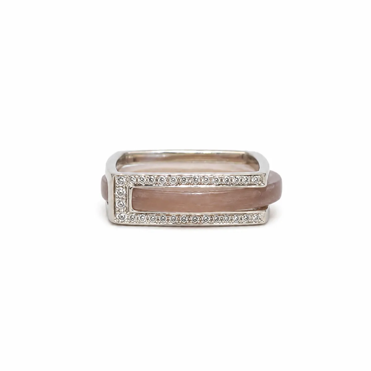 Anillo en Oro Blanco con Brillantes y Acrilico